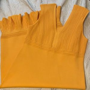 NWOT Eva Mendes Body-con MIDI Dress